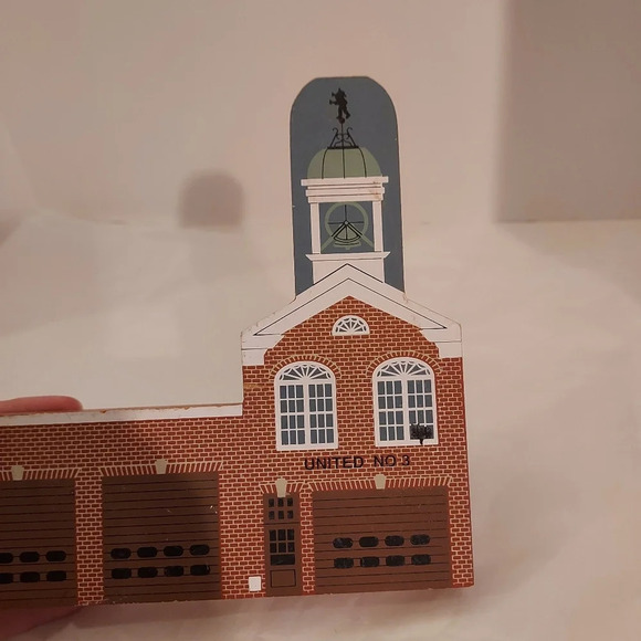 Vintage 1995 The Cat's Meow United Steam Engine Co # 3 Building Shelf Sitter - Picture 10 of 10